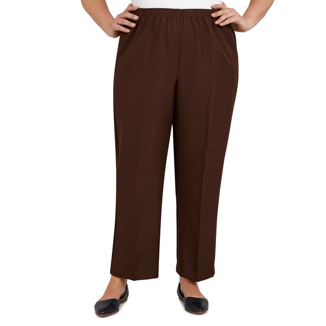 Alfred Dunner Women's Classics Short Length Pant - BROWN