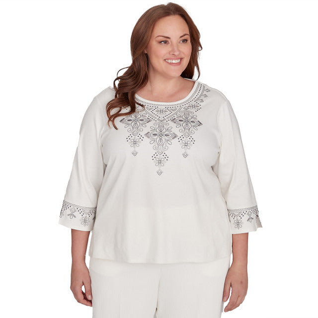 Alfred Dunner Women's Medallion Collar Embroidery Solid Top