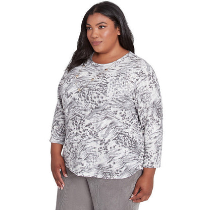 Alfred Dunner Women's Monotone Grey Animal Print Top