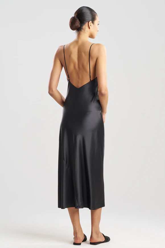 Natori Glamour V-Neck Gown