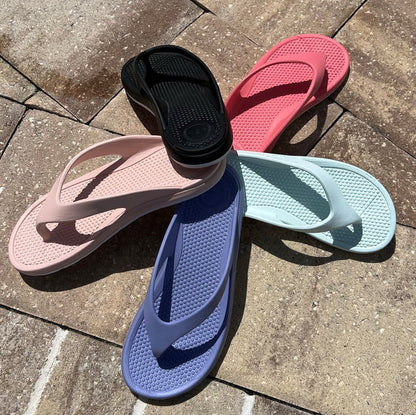 Totes Women’s Flip Flop with Everywear Technology