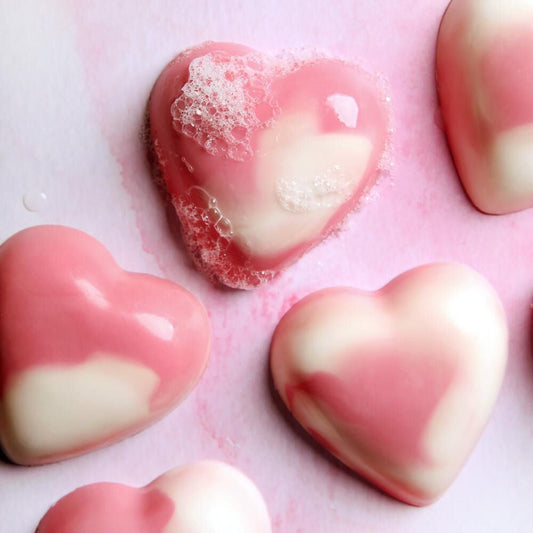 Bramble Berry Swirled Heart Soap Kit