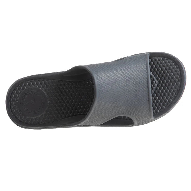 Totes Men's Everywear Vented Slide