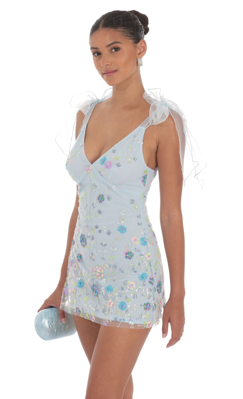 Lucy in the Sky Floral Sequin V-Neck Dress in Blue