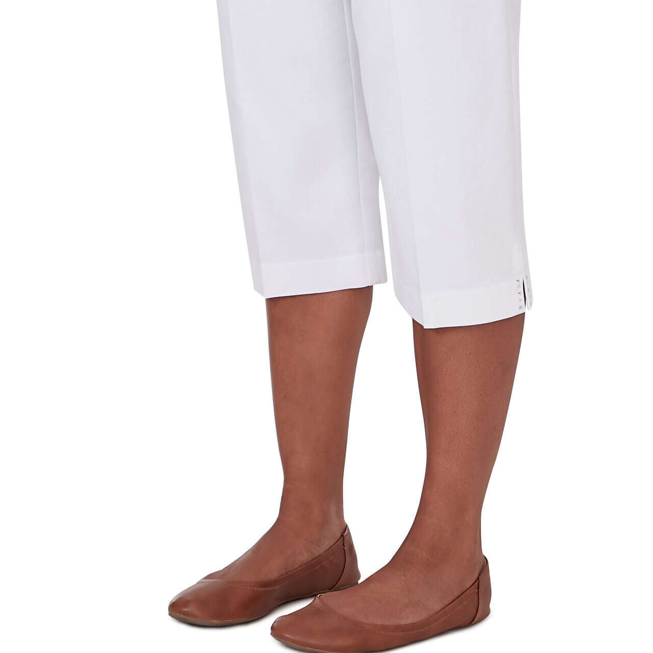 Alfred Dunner Women's Twill Capri With Pockets -  WHITE